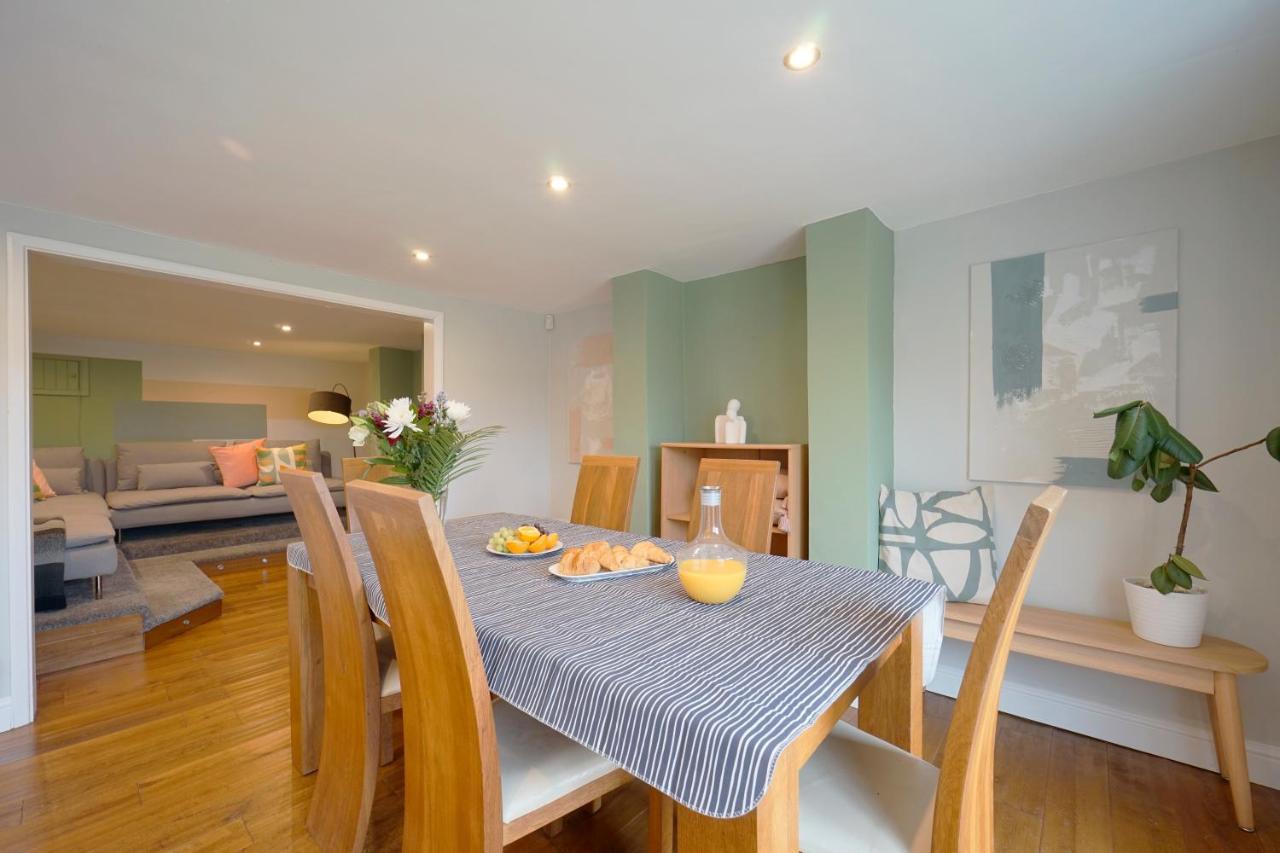 Stunning 5 Bed House In Chapel Allerton, Sleeps 9 Leeds  Ngoại thất bức ảnh